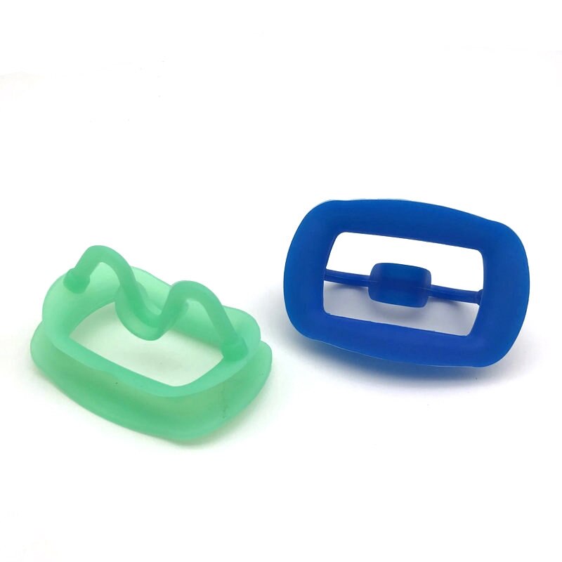 1pc Dental retractor soft silicon Intraoral Lip Cheek Retractor Mouth Opener Cheek Expand Dental Orthodontic